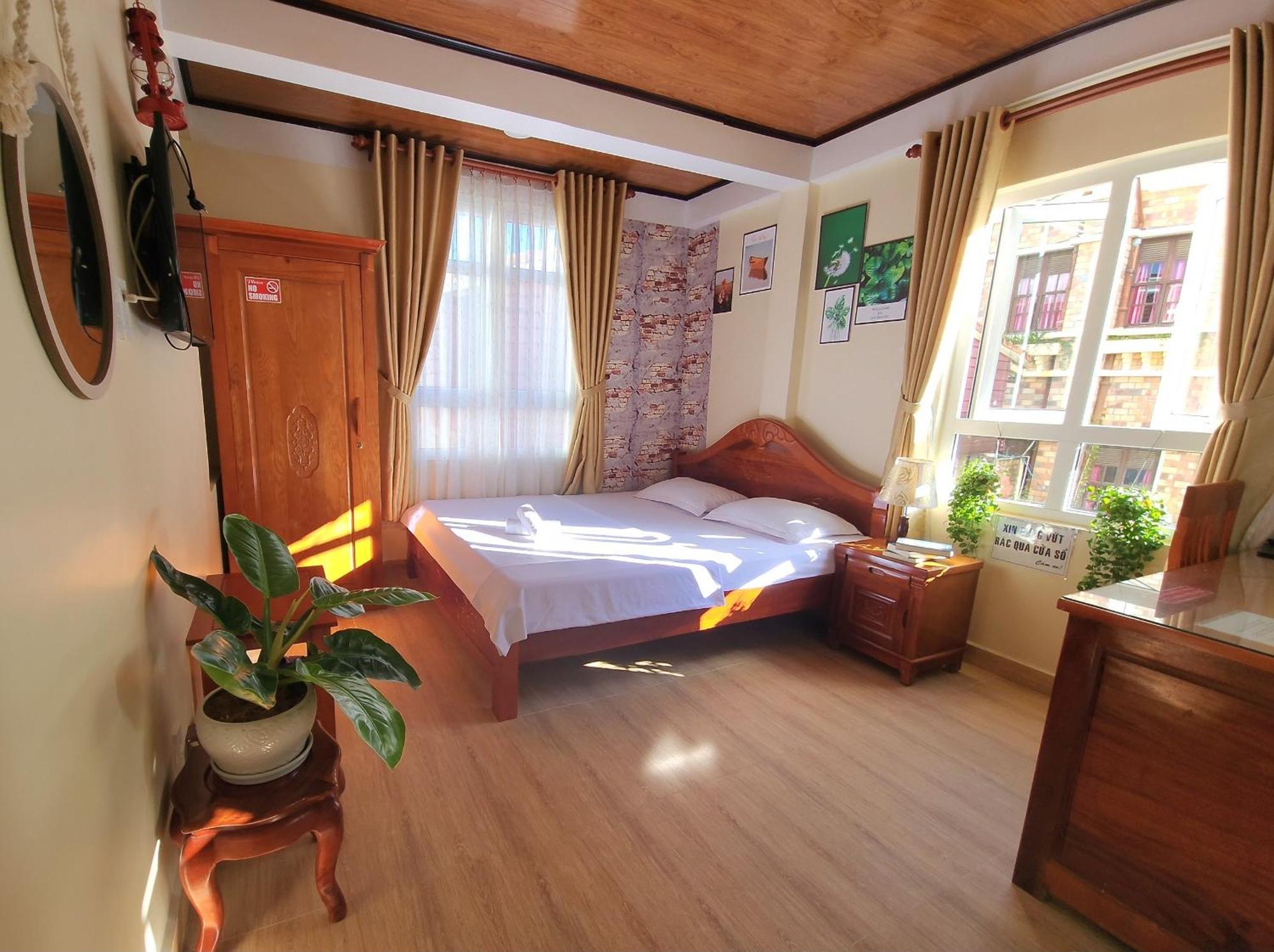 Binh Dao Hotel - Khach San Ngay Trung Tam Gia Re Da Lat Exterior photo